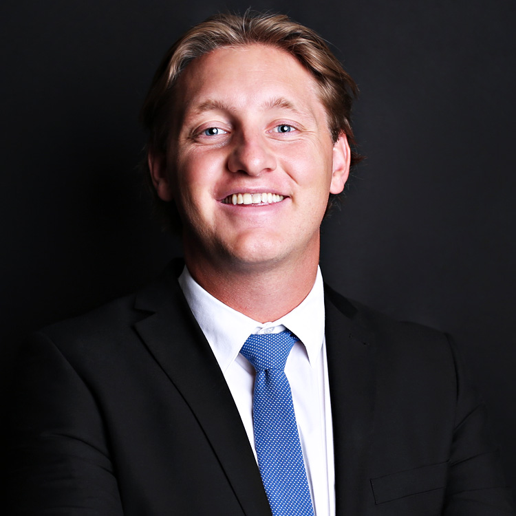 Mason Sheen, B.Mgt, Investment Advisor | Advantage Financial Services